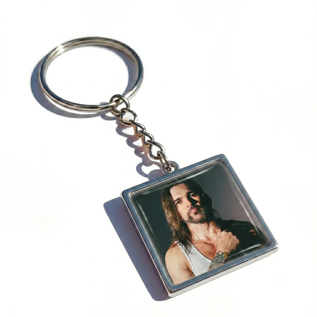 llaveros-personalizados-con-fotos-y-resinados-en-cali