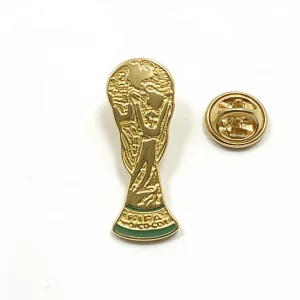 pin-copa-mundial-plano-dorado-con-silueta-del-trofeo-de-futbol