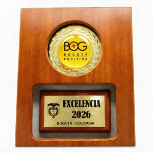 Placa de madera con medalla - Kojak Graphic